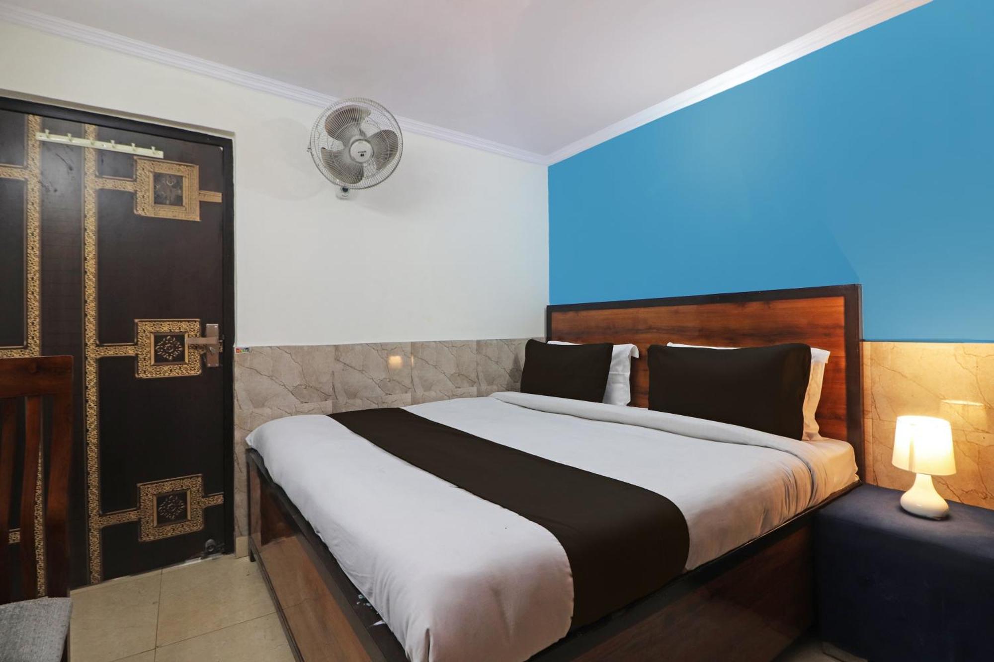 O Bluemoon Inn, South Campus 3*