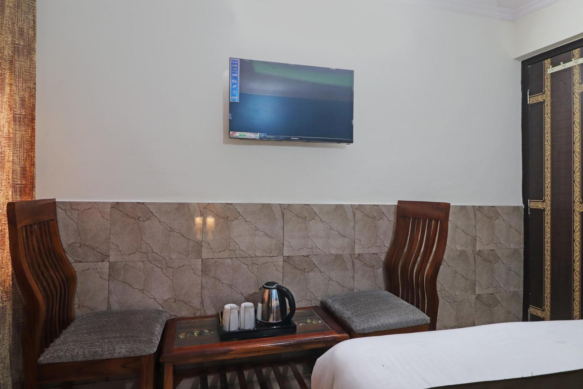 O Bluemoon Inn, South Campus Hotel