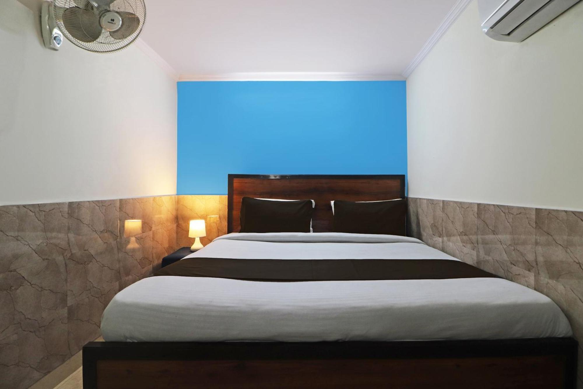 Hotel O Bluemoon Inn, South Campus 3*